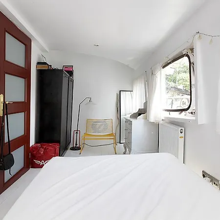 Houseboat Bateau-hôtel