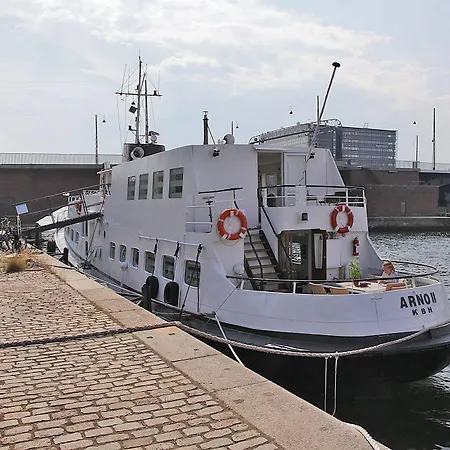 Houseboat Πλωτό κατάλυμα